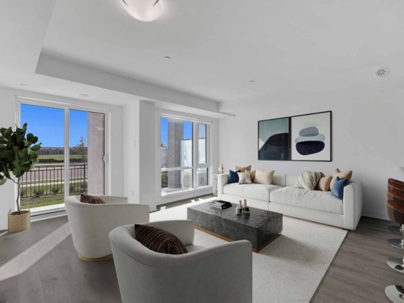 Countryside Urban Towns Diamond Suite Open Concept Living Room and Dining Brampton